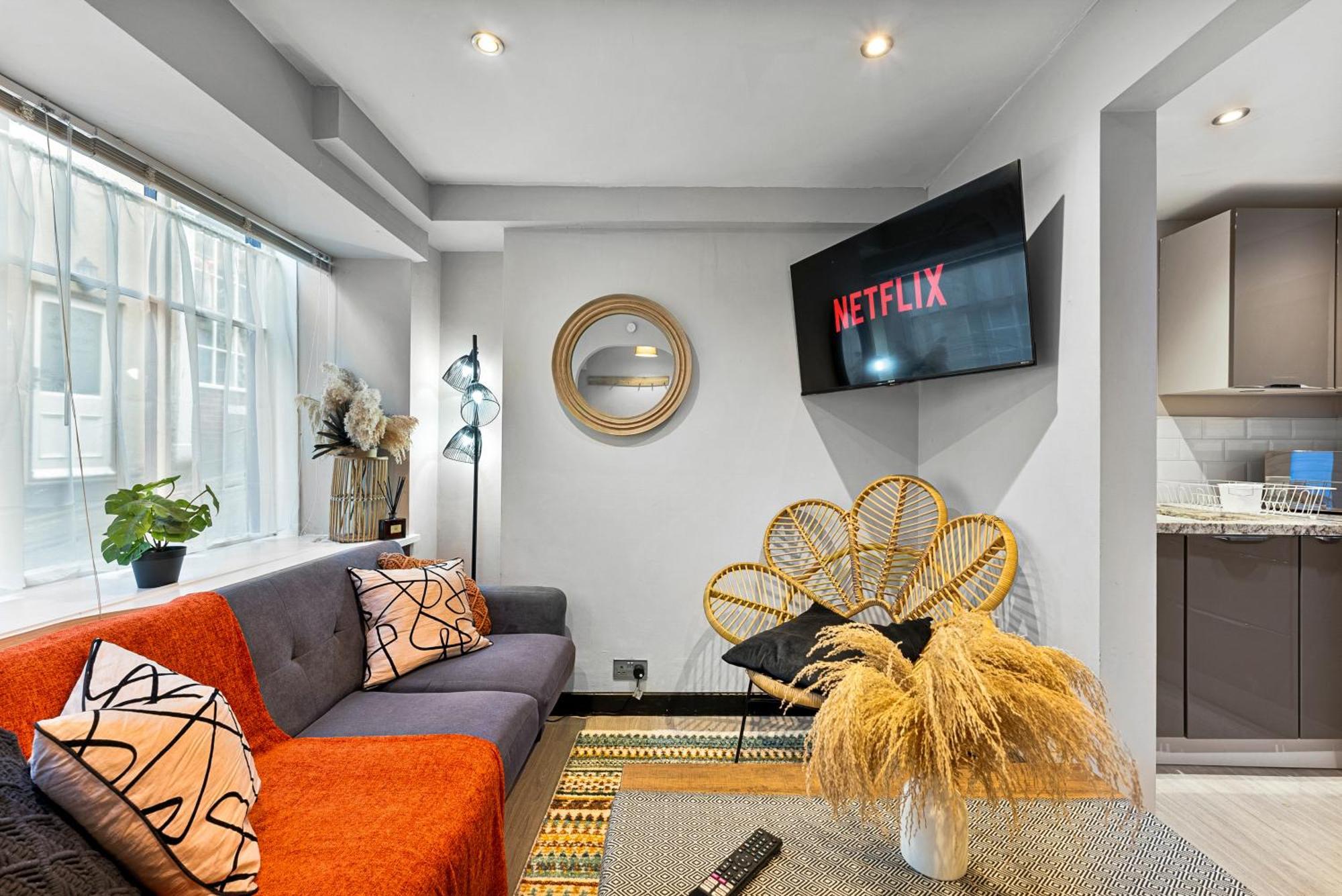 30 Percent Off! Elegant Cottage Of Whitby - Sleeps 5 Bagian luar foto