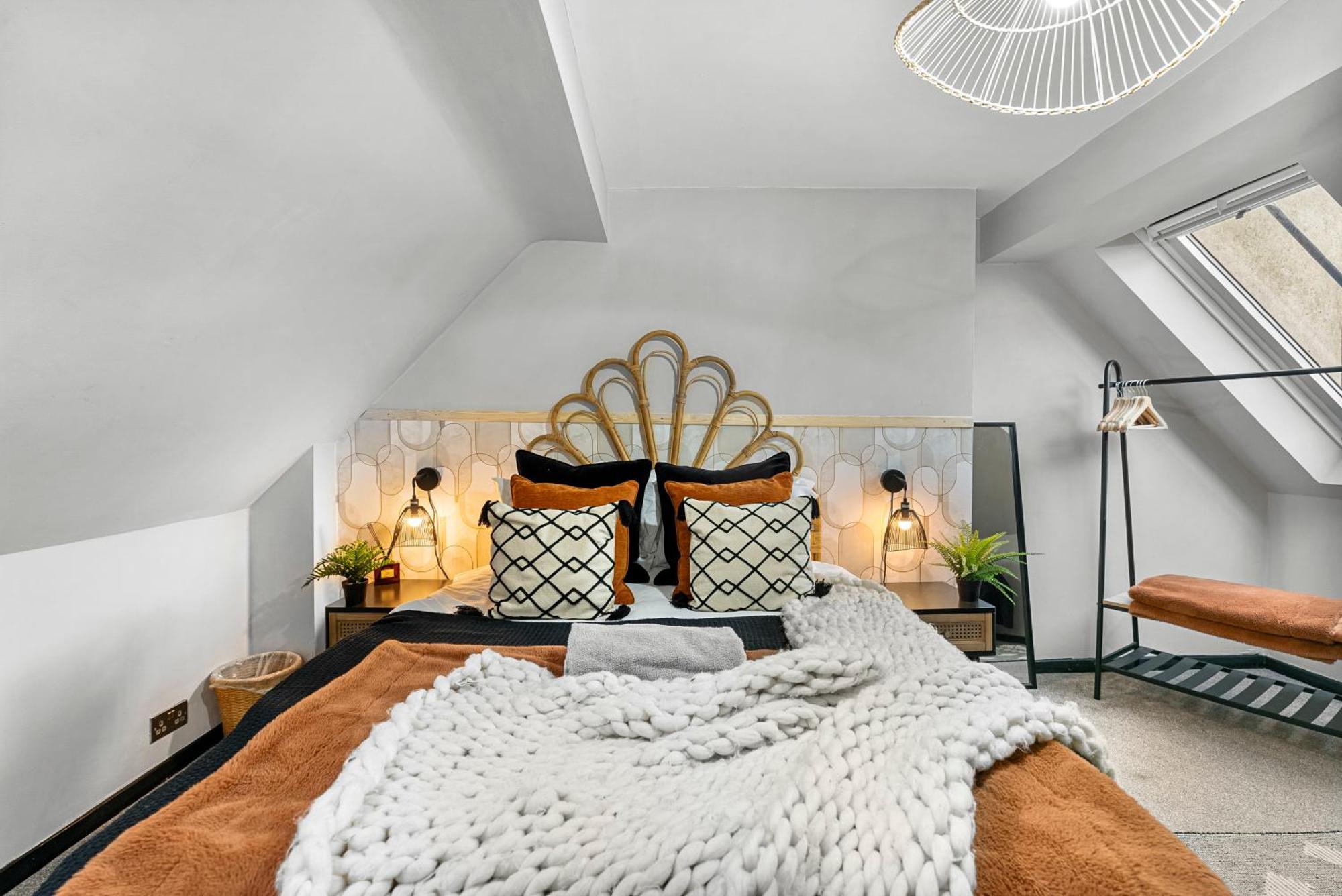 30 Percent Off! Elegant Cottage Of Whitby - Sleeps 5 Bagian luar foto